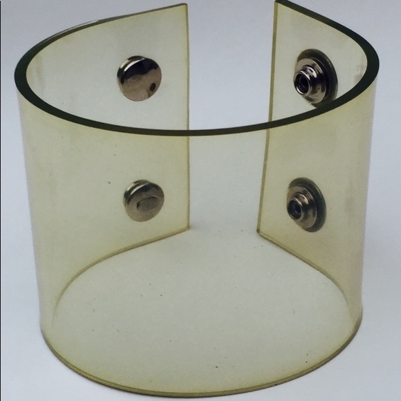 Authentic Chanel Vinyl Bracelet Clear - Picture 6 of 8